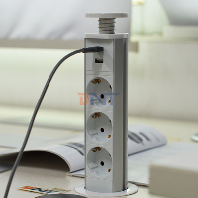 IP44 6cm Λευκό χρώμα κατακόρυφη πύργος κουζίνας πρίζα με φόρτιση USB
